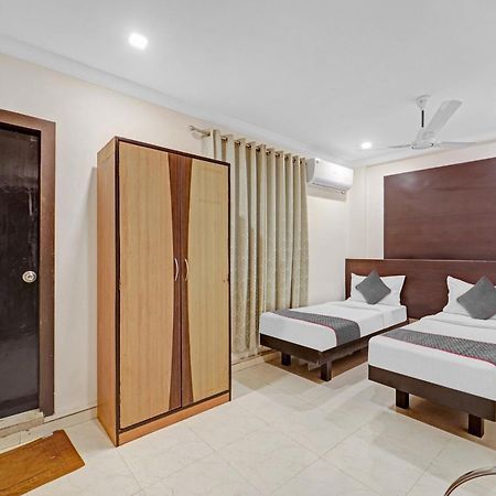 Collection O Mount Road Rich Mount Near Marina Beach Hotel Chennai Luaran gambar