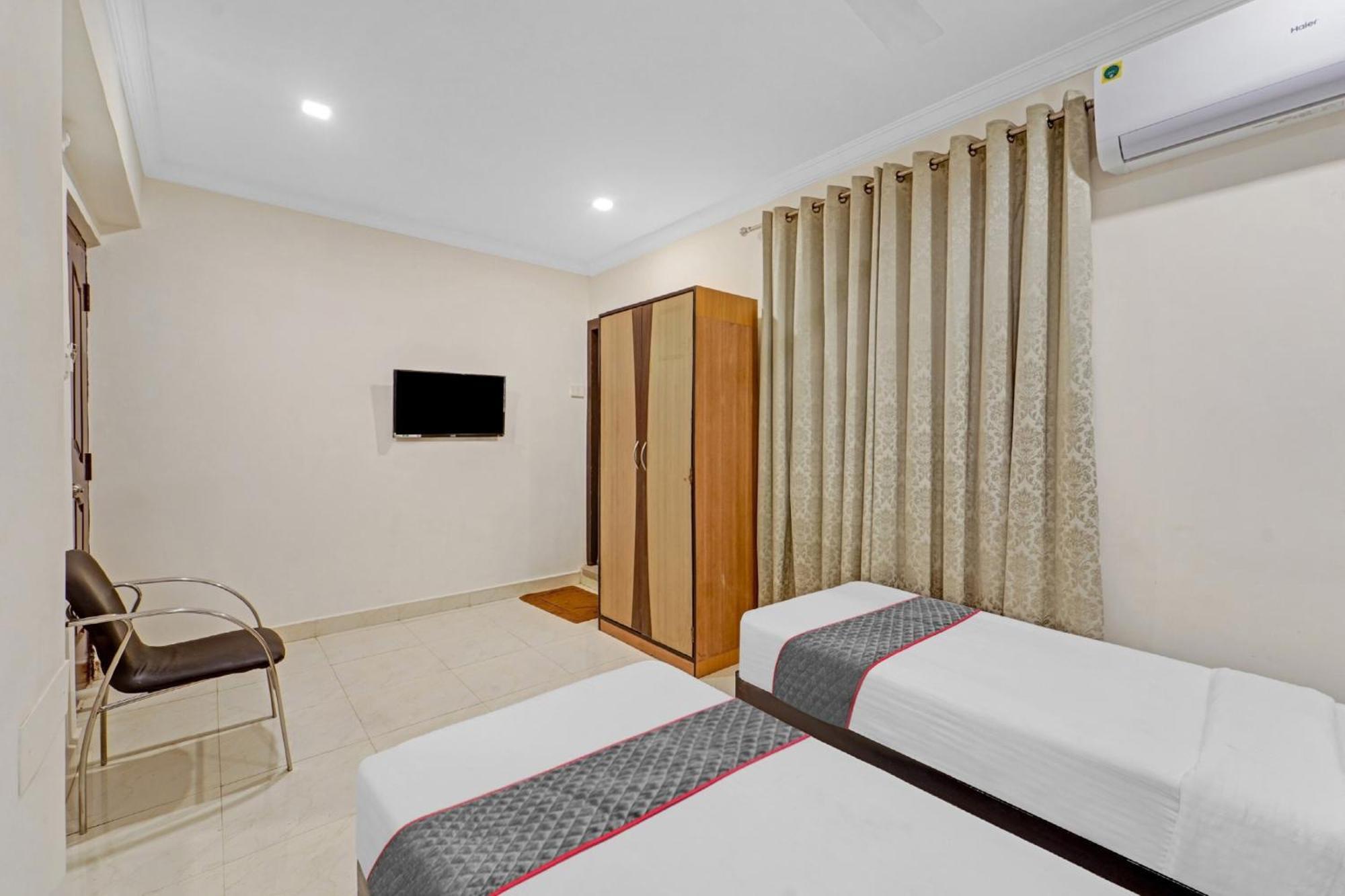 Collection O Mount Road Rich Mount Near Marina Beach Hotel Chennai Luaran gambar